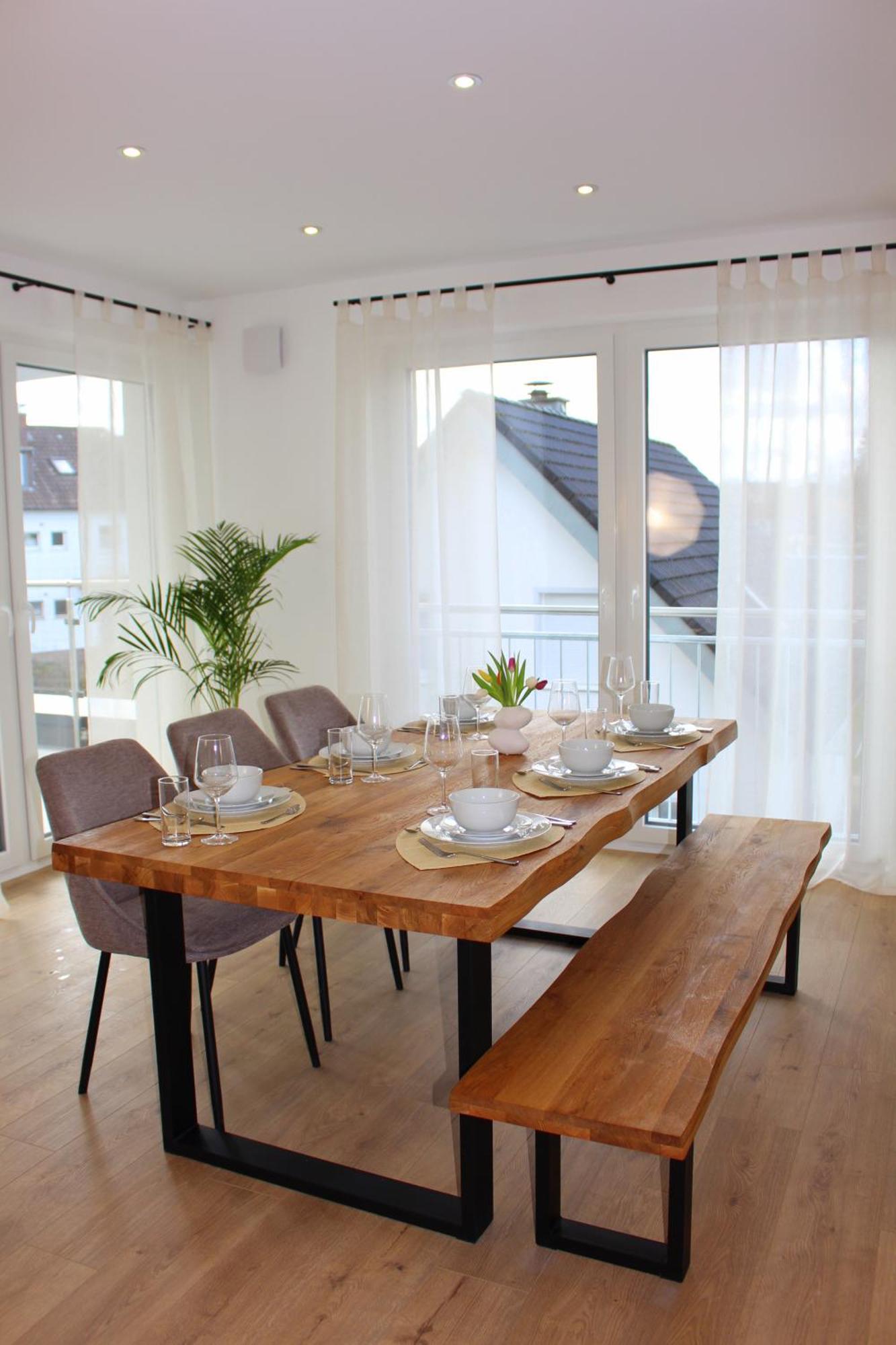 Apartment Mit Voll Ausgestatetter Kueche, Badewanne, Balkon, Parkplatz Vor Dem Haus, Ruhig Gelegen, Ada4 Kulmbach Exterior foto